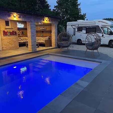 Camper Met Sauna En Zwembad In De Rand Van De Vlaamse Ardennen Hotel Haaltert ภายนอก รูปภาพ