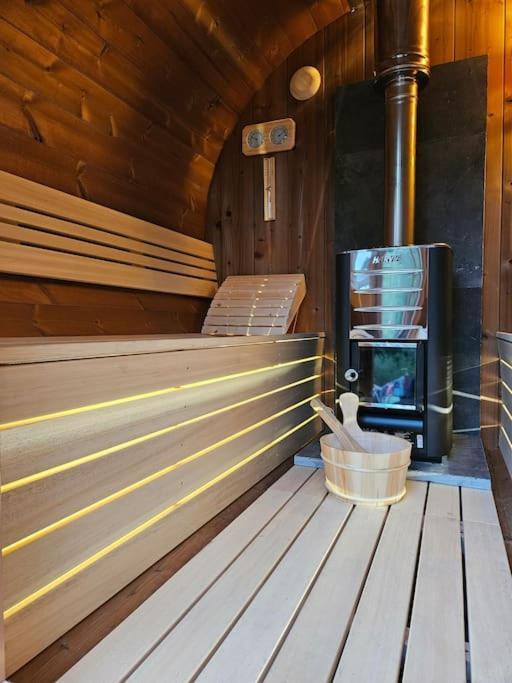 Camper Met Sauna En Zwembad In De Rand Van De Vlaamse Ardennen Hotel Haaltert ภายนอก รูปภาพ